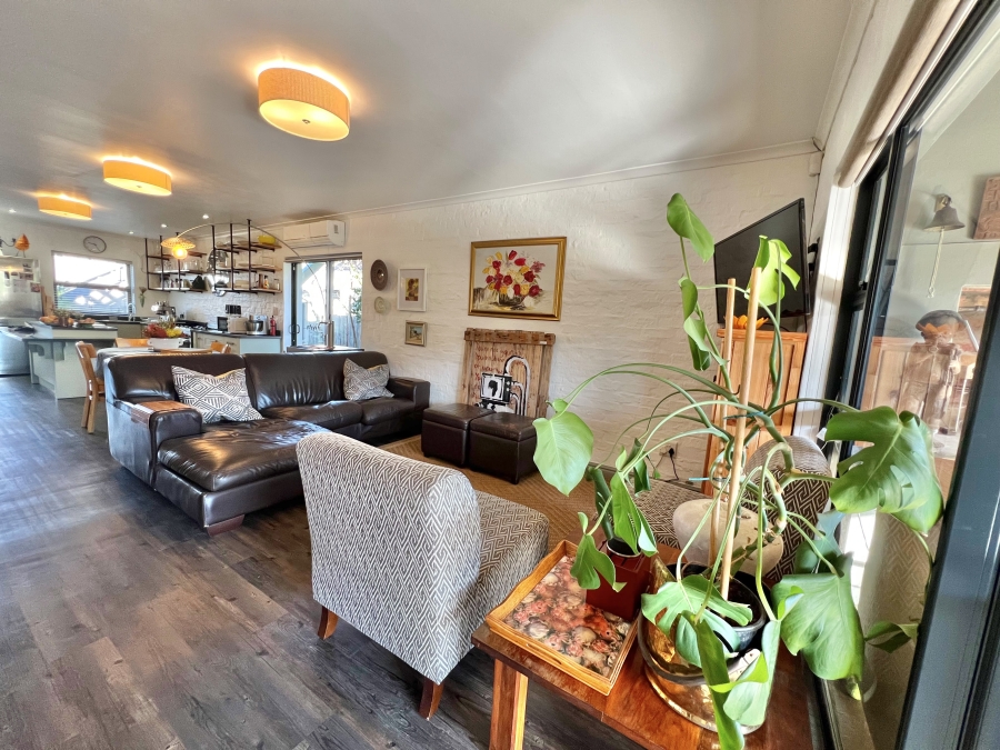 3 Bedroom Property for Sale in Crossways Farm Village Eastern Cape